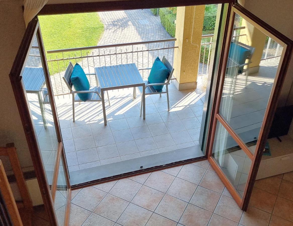 Dolce Blu Sirmione Daire Rivoltella del Garda Dış mekan fotoğraf